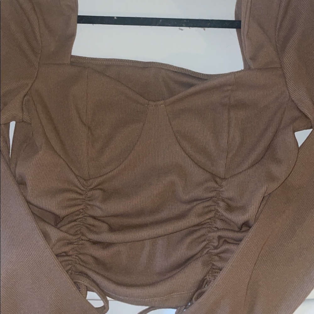 BROWN ADJUSTABLE CROP TOP LONG SLEEVE